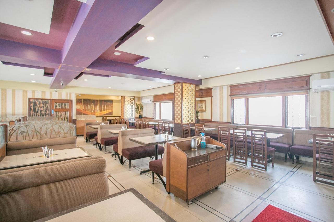 Oyo 579 Hotel Aab Bengaluru Kültér fotó