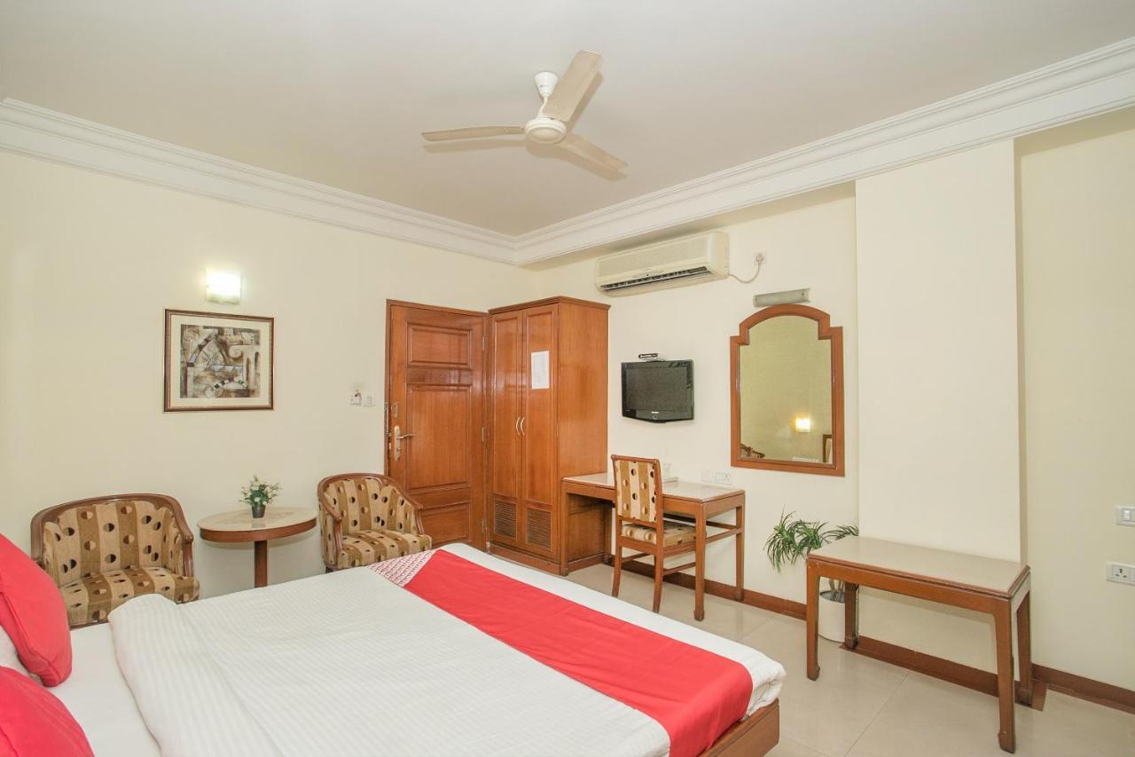 Oyo 579 Hotel Aab Bengaluru Kültér fotó