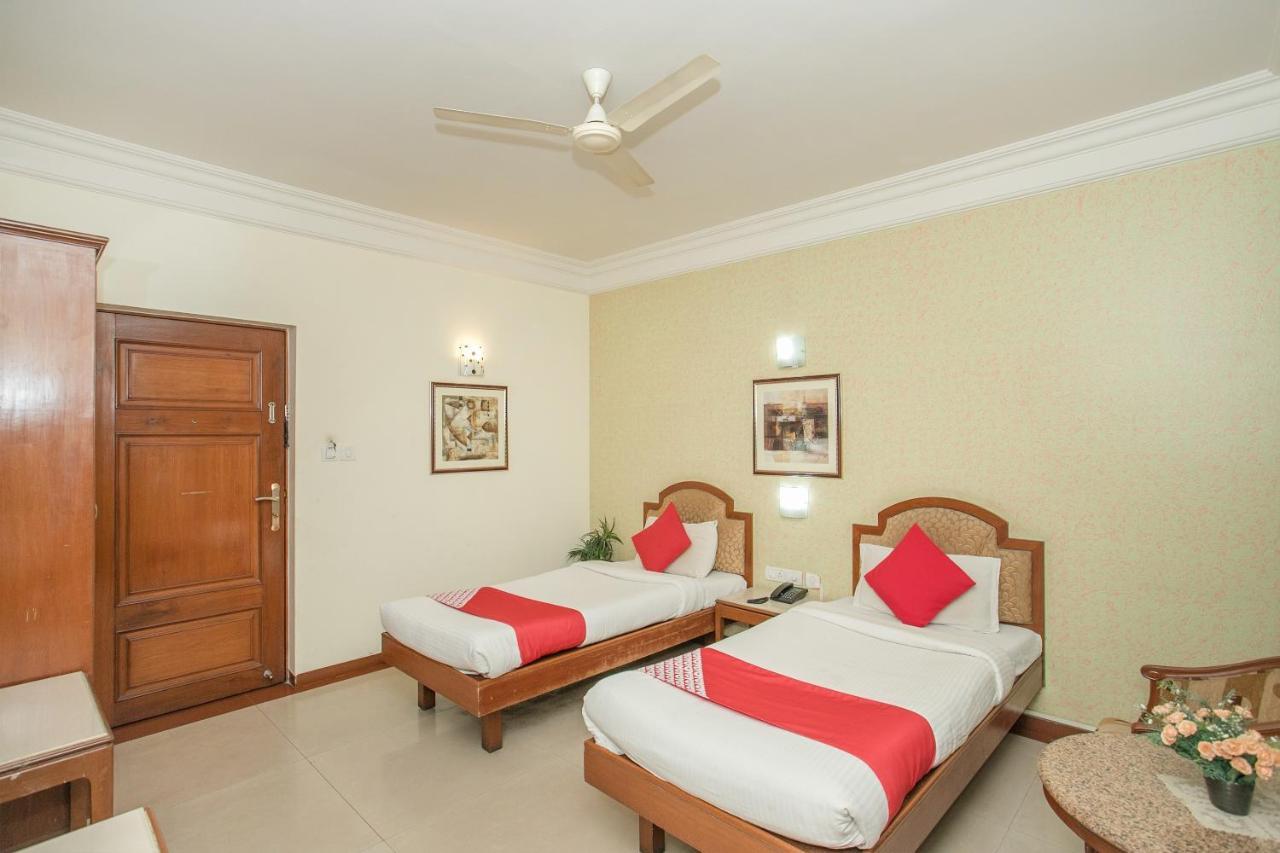 Oyo 579 Hotel Aab Bengaluru Kültér fotó