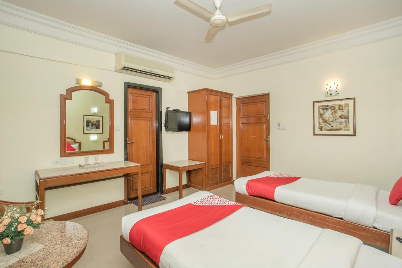 Oyo 579 Hotel Aab Bengaluru Kültér fotó