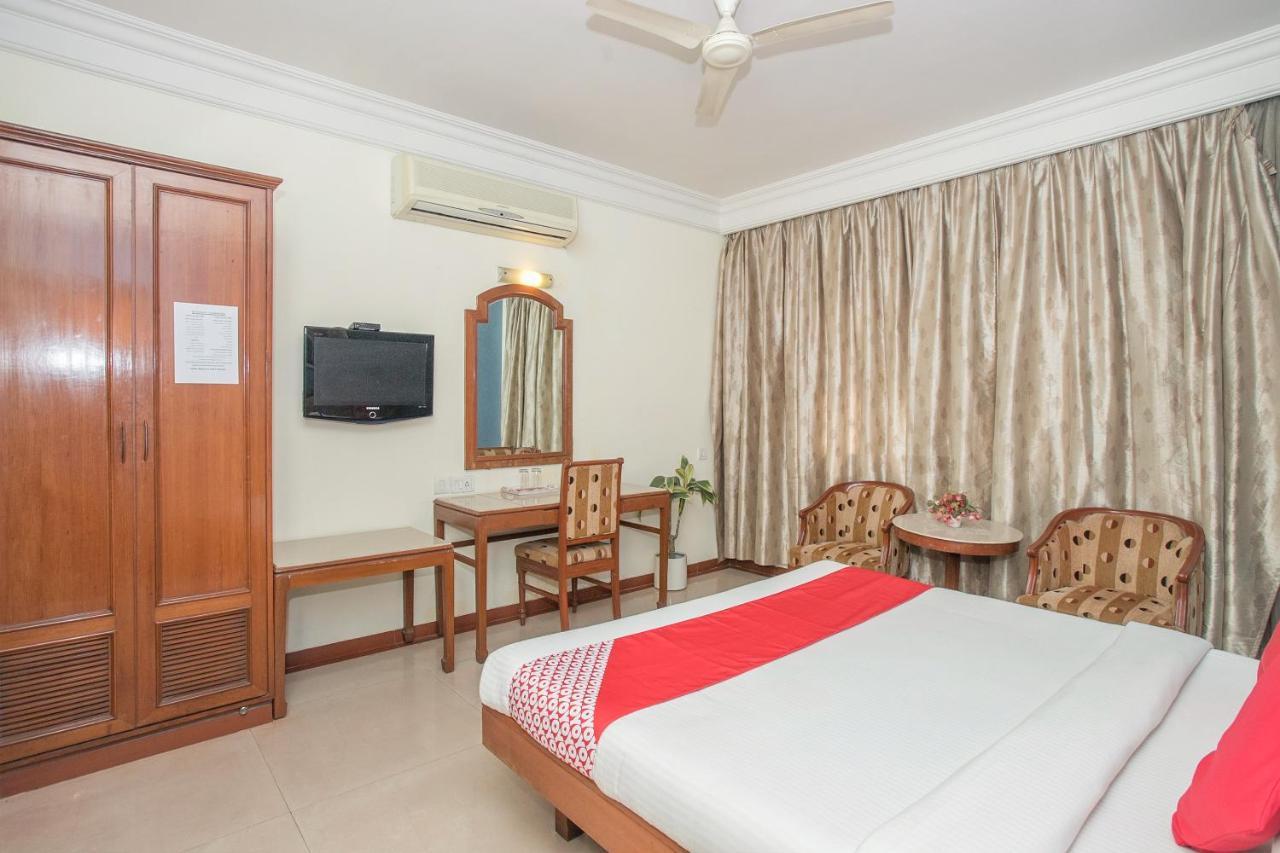 Oyo 579 Hotel Aab Bengaluru Kültér fotó