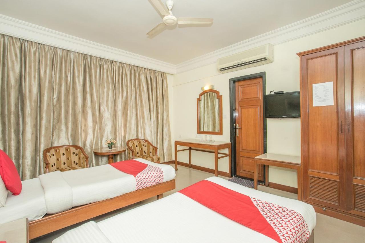 Oyo 579 Hotel Aab Bengaluru Kültér fotó