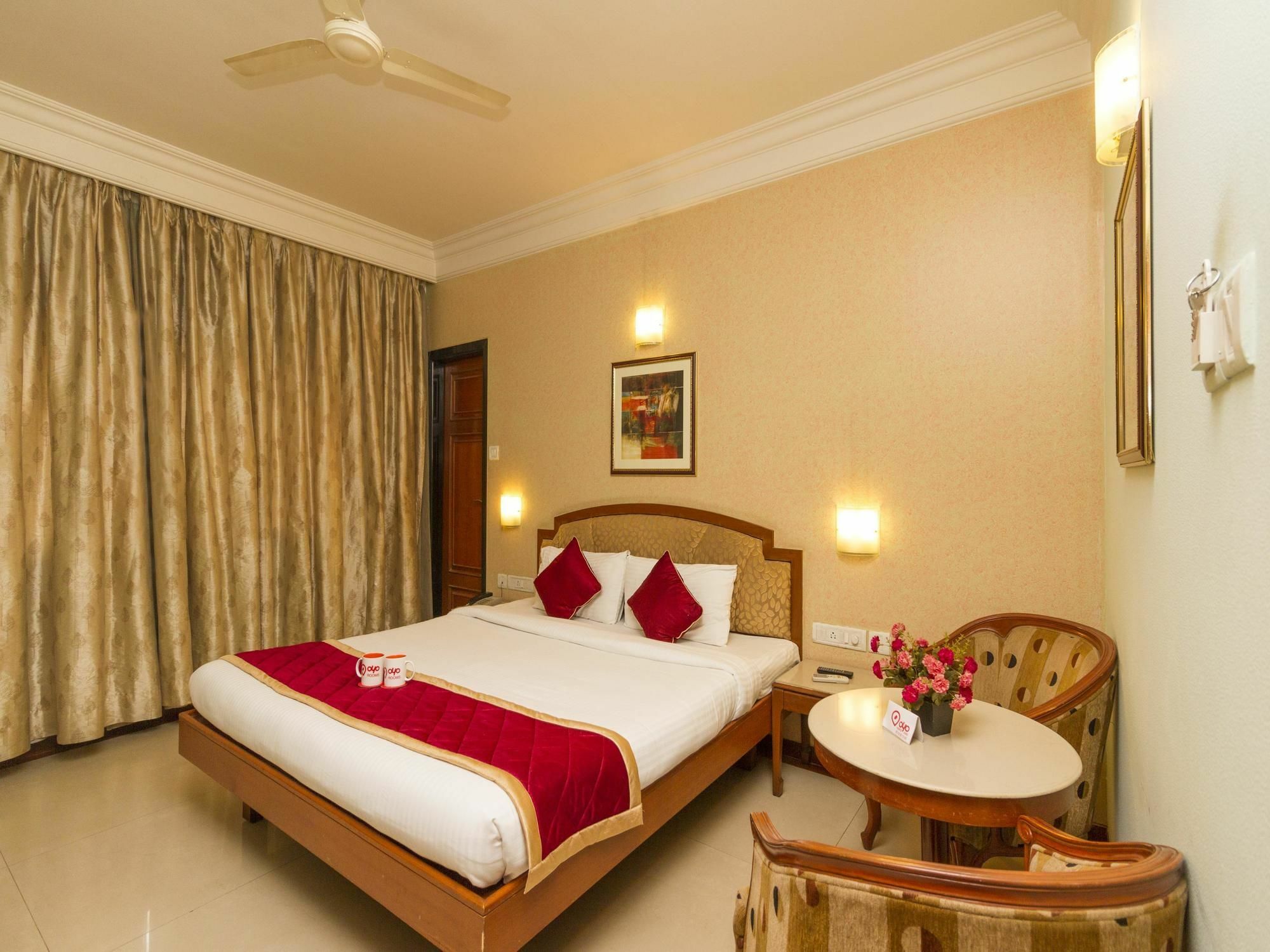 Oyo 579 Hotel Aab Bengaluru Kültér fotó